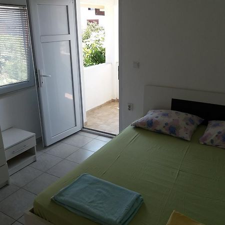Apartmani Na Moru Bar Buitenkant foto