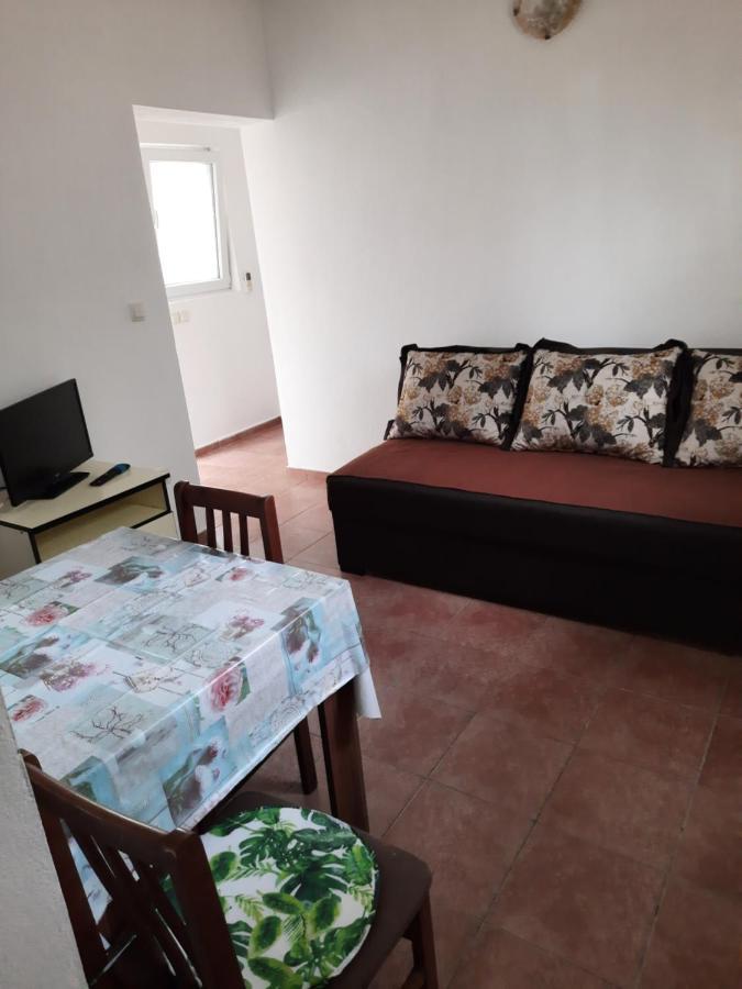 Apartmani Na Moru Bar Buitenkant foto